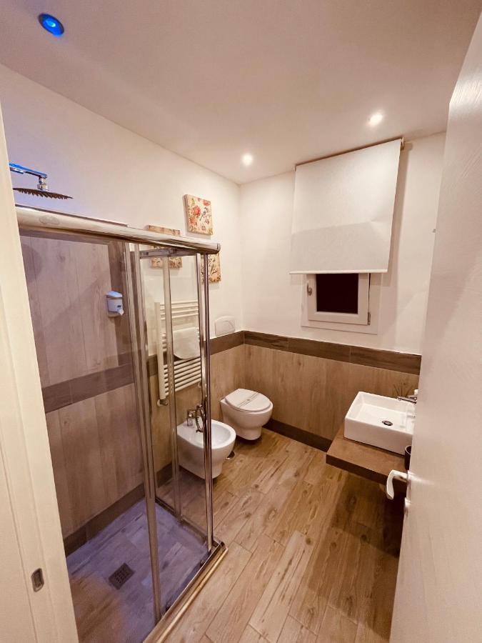 브린디시 La Piazzetta B&B 외부 사진